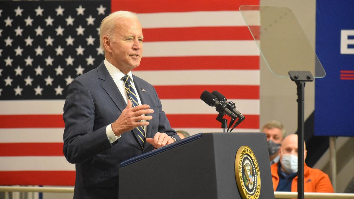 Biden chce v blízké době přesunout americké vojáky do východní Evropy